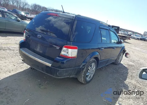 2008 Ford Taurus X Limited z USA, uszkodzony, nr VIN 1FMDK06W68GA32201